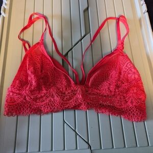 🔥 Victoria's Secret Red Strappy Bralette